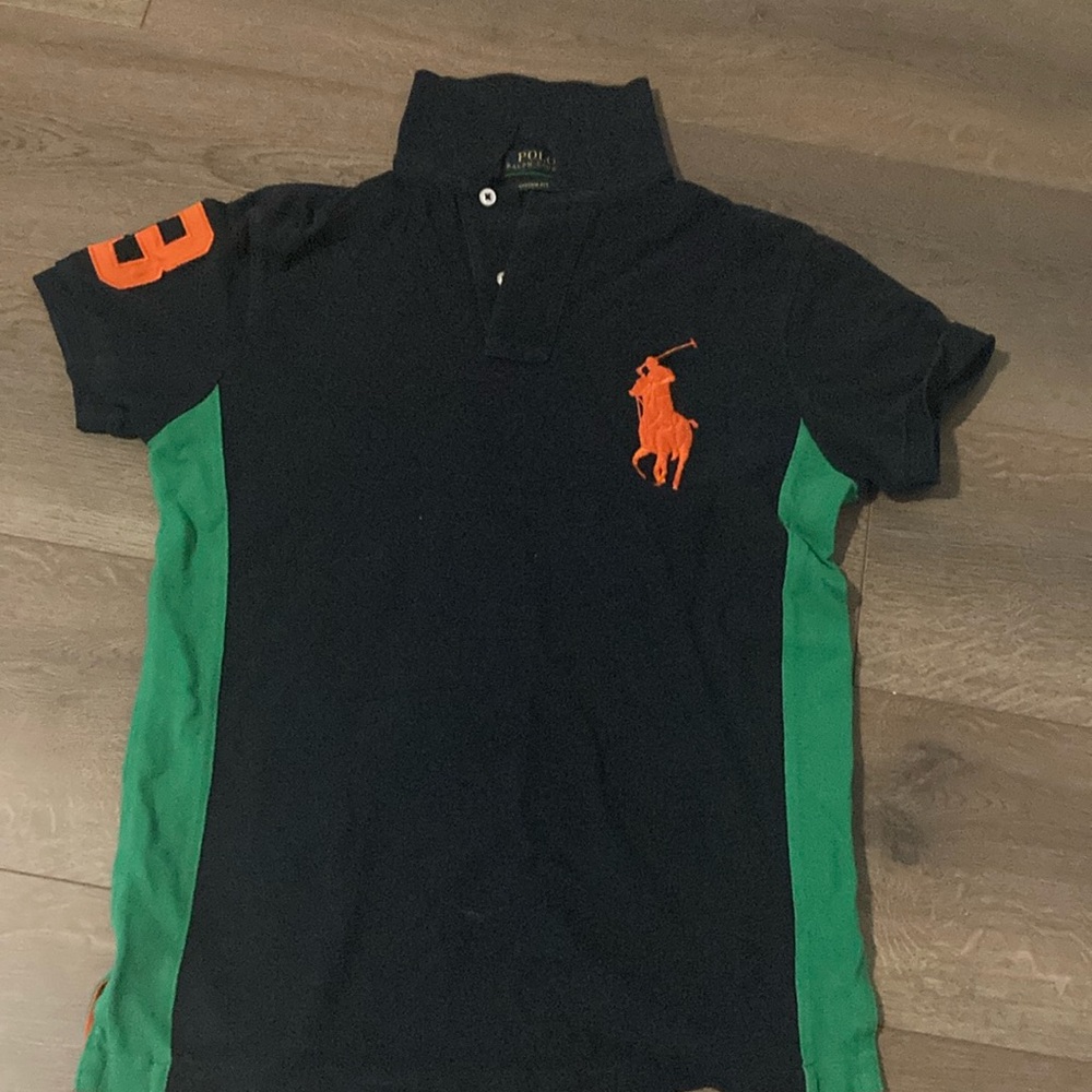 Polo t shirt XS size